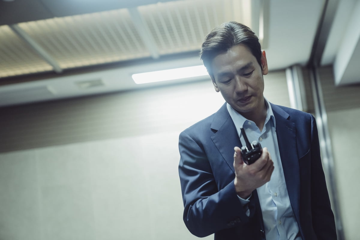관록의 문성근→최연소 쌍천만 김수안, '탈출' 팀플레이 완성