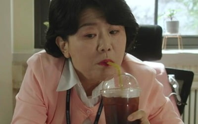 [종합] 이정은, 시니어 인턴 능력치 빛났다…'낮밤녀' 시청률 6%. '자체 최고치 경신'