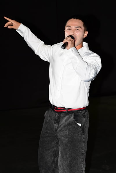 마이크로닷, 노래 부를때가 행복해[TEN포토]