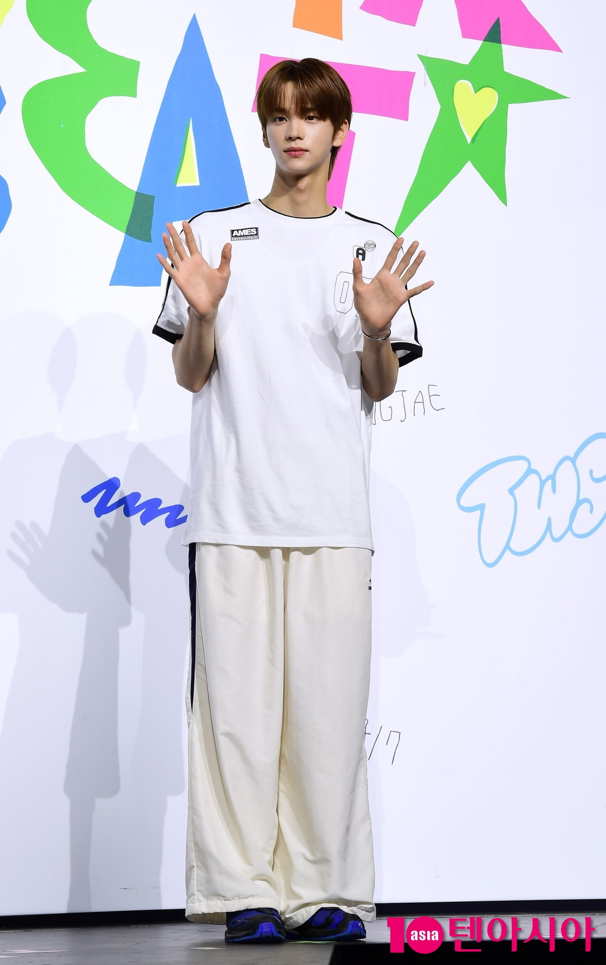 투어스 신유, 듬직한 맏형[TEN포토]