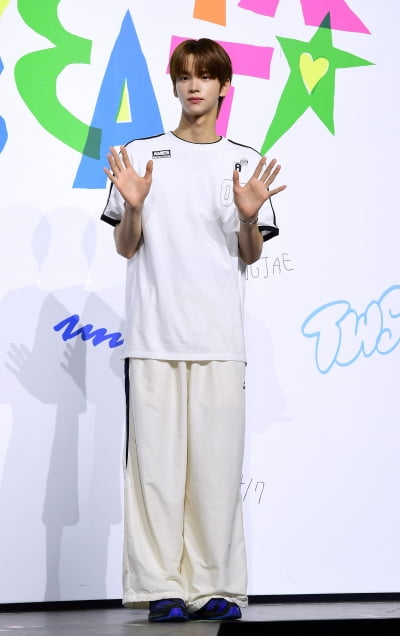 투어스 신유, 듬직한 맏형[TEN포토]