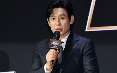 "김희애가 강력 추천해"…설경구, 30년 만에 드라마 복귀 이유
