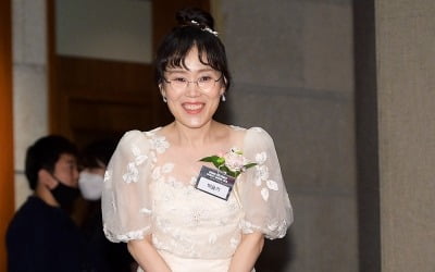 박슬기 "♥남편, 성형했으면 남자로 안 느껴졌을 것…외모 보고 결혼 NO" ('정오의 희망곡')