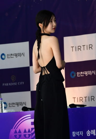 주현영, 폭염 날리는 시원한 뒤태[TEN포토]