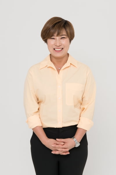 '부친 고소' 박세리, 새 예능으로 복귀…"고난 겪는 과정 지켜봐주길" [일문일답]