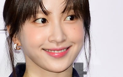 '양재웅♥' 하니, 겹경사 터졌다…9월 결혼 앞두고 깜짝 소식 ('리뷰네컷')
