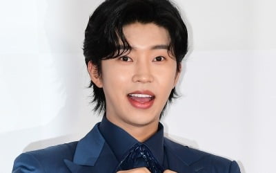 연기까지 잘하는 임영웅, 'In October'로 성공적 배우 첫걸음