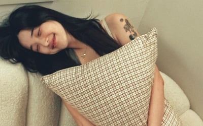 율희, 혼자살이 만족도 최상…미소 가득한 돌싱녀