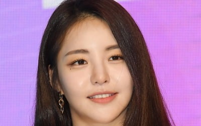 브브걸 탈퇴한 유정, 대성과 한솥밥 먹는다 [공식]