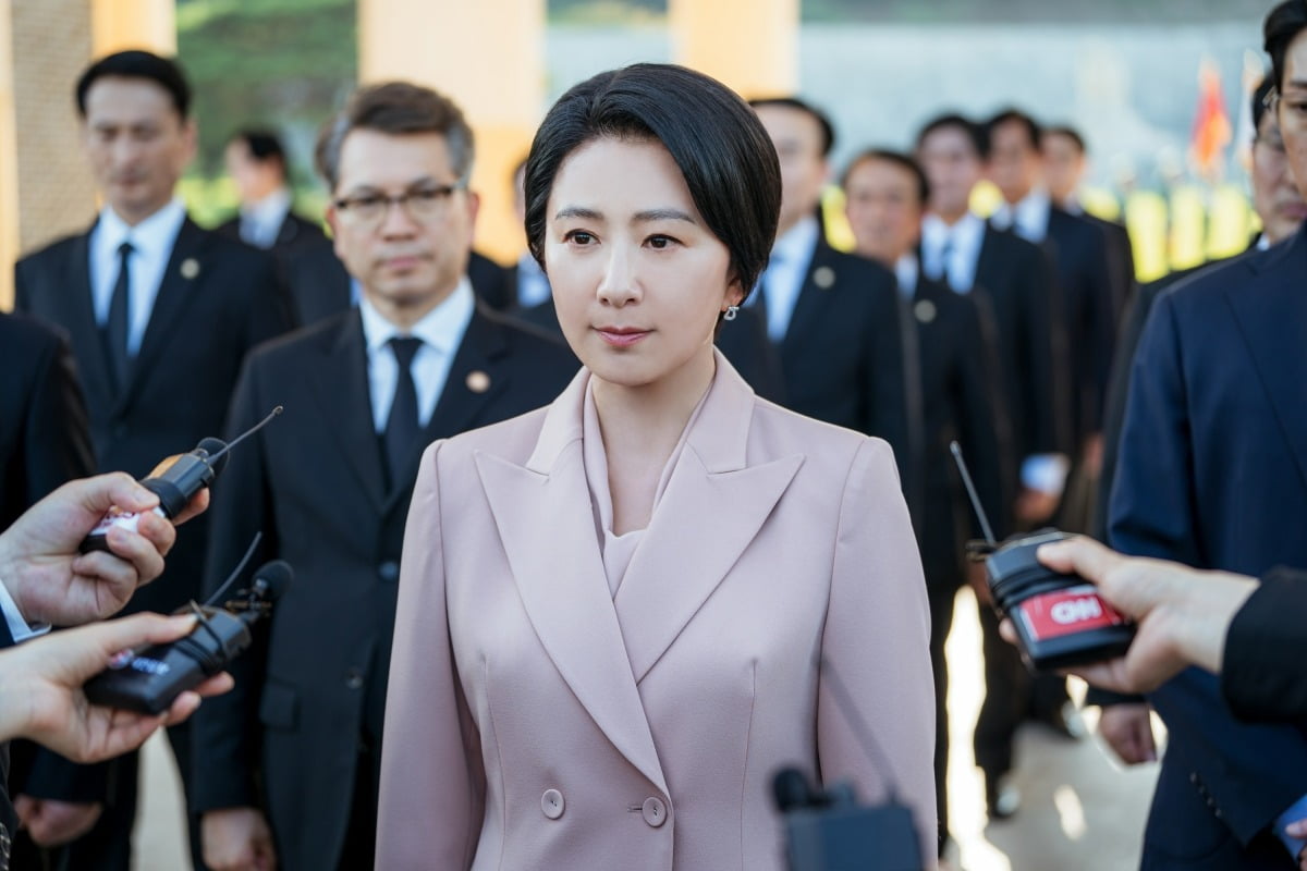 '돌풍' 스틸컷./사진제공=넷플릭스