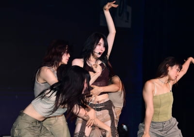 이채연, 퍼포먼스 장인[TEN포토]