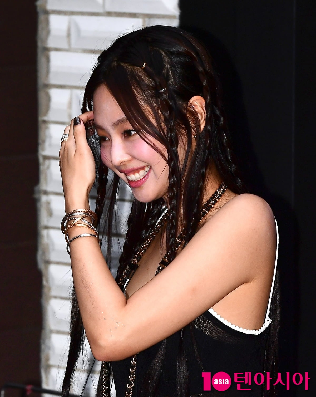블랙핑크 제니, 인간명품 젠득이...감탄사가 절로 나오는 비주얼[TEN포토+]