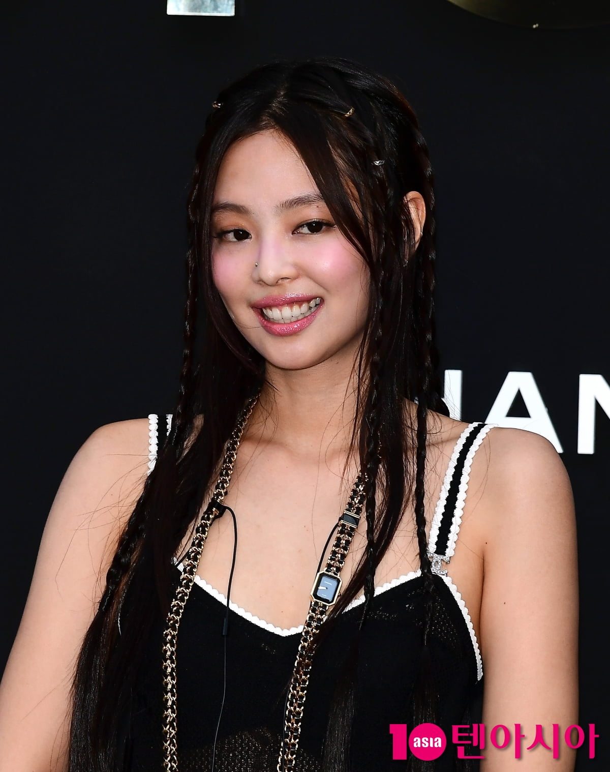 블랙핑크 제니, 인간명품 젠득이...감탄사가 절로 나오는 비주얼[TEN포토+]