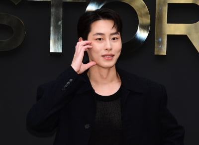 이재욱, 달달한 하트발사[TEN포토]