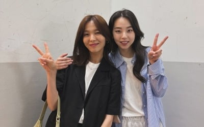 "멋지다 소희야" 연극 응원 간 선예, 원더걸스 18년 차에도 굳건