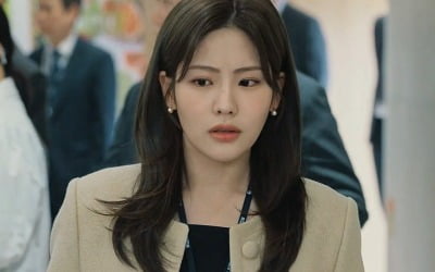 조아람, 의사에서 신입사원 됐다…명석한 두뇌+출중한 비주얼('감사합니다')