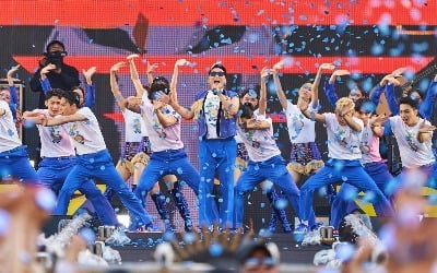 작년에도 공연 중단됐었는데…싸이 '흠뻑쇼', 광주서 4명 탈진[TEN이슈]