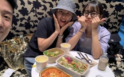 Lee Bong-won and Park Mi-seon's daughters still look like Yoona