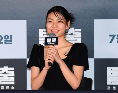 김수안 "이선균, 자유분방하게 연기할 수 있도록 해줬다"('탈출')