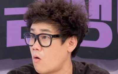 Who is the comedian who lost his entire fortune in coins?