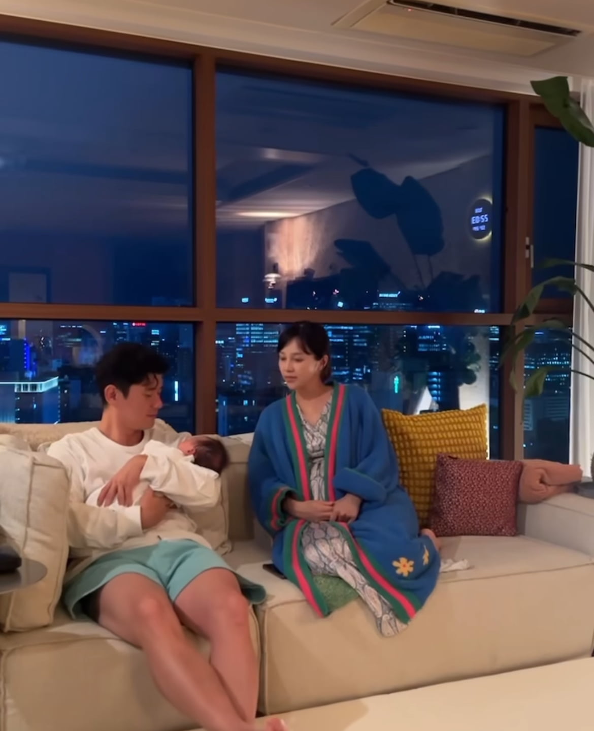 사진=가수 아유미 인스타그램 캡처