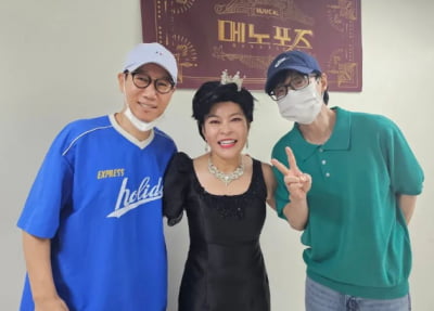 유재석, 또 미담터졌다…강행군 속 '누나' 조혜련 뮤지컬 보는 의리
