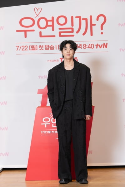 日魅せられたチェ・ジョンヒョン、ホッサマ人気