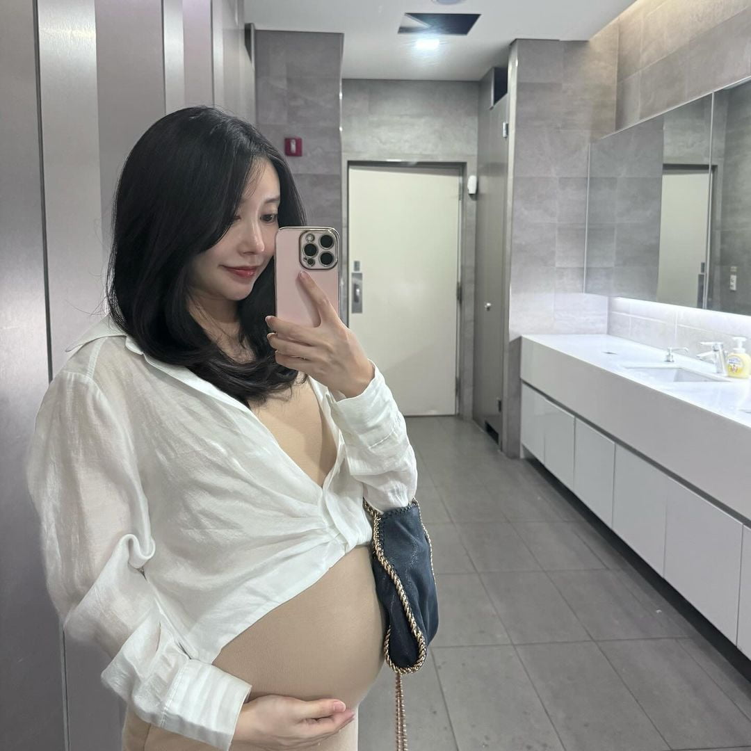 '출산 예고' 아야네, 임신이 체질인가…진통 시작했는데 "여유로워"