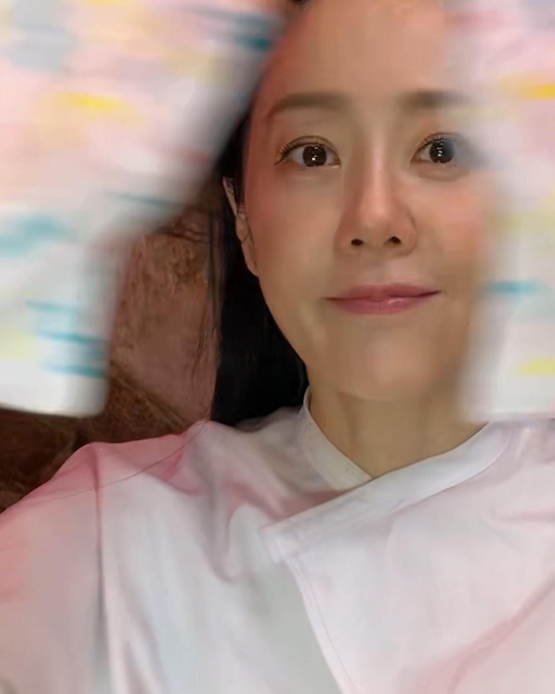 고현정, 이렇게 관리하니 53세에도 주름 없지…손까지 케어