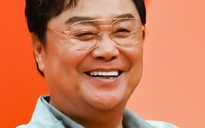 남진, ♥아내와 자녀만 넷인데…"애정표현 안 해, 사랑한다 한 적도 없어" ('미우새')