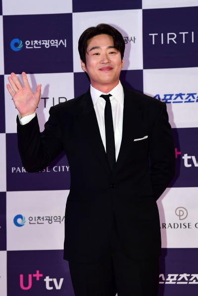 안재홍, 여유 넘치는 인사[TEN포토]
