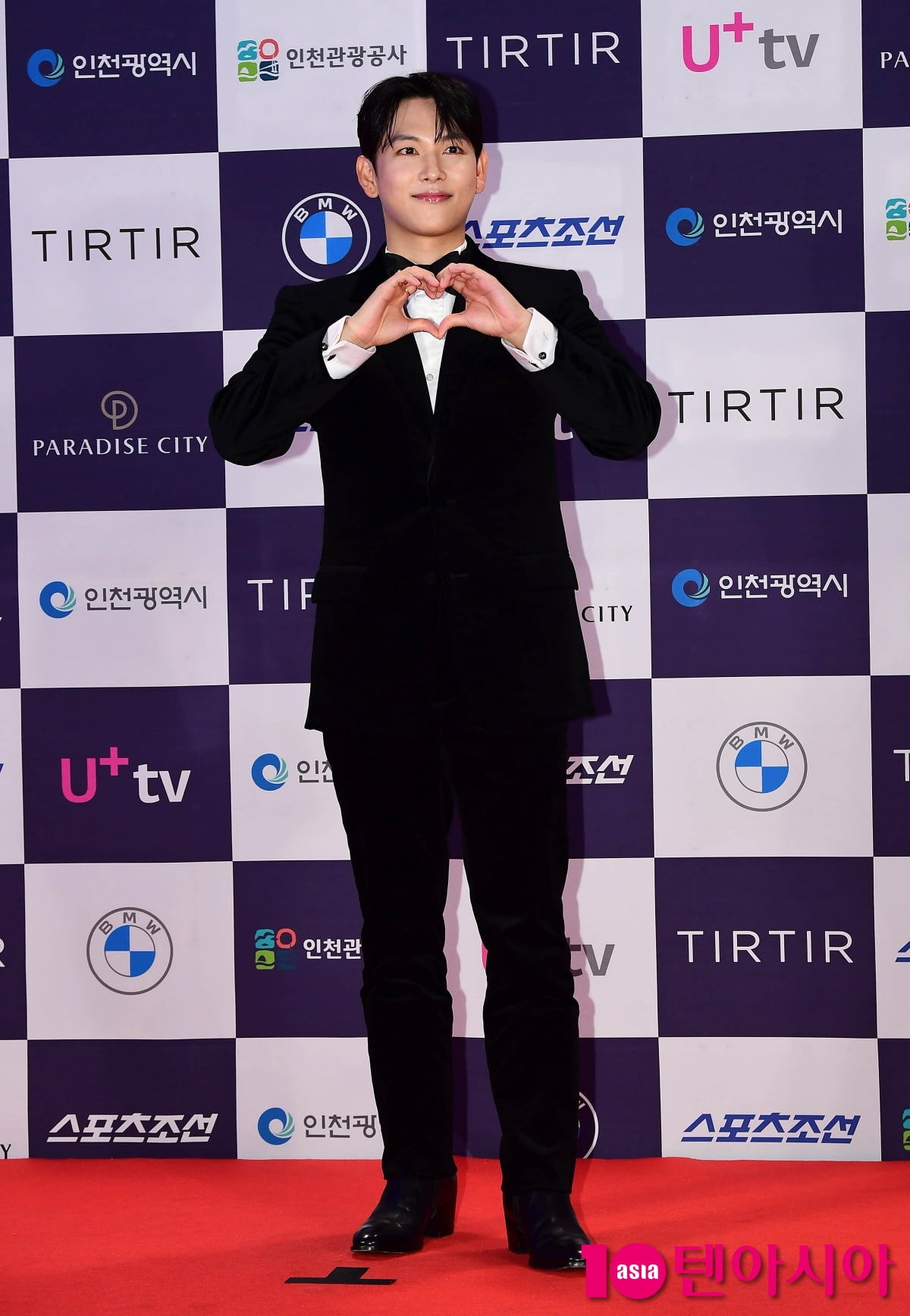 임시완, 조명 흡수하는 외모[TEN포토]