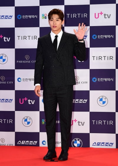 덱스, 여유 넘치는 대세남[TEN포토]