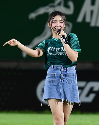 버스터즈 지은, 소녀의 상큼미[TEN포토]