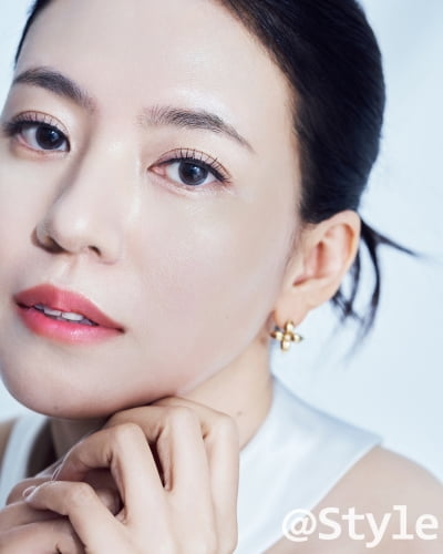 '윤상♥' 심혜진, 공백기 끝 연예계 복귀…"子 라이즈 앤톤 덕에 며느리 많아져 든든" [화보]