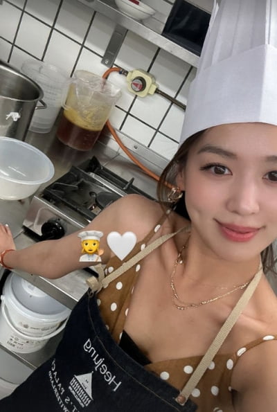 '원빈 조카' 김희정, 요리 실력도 수준급…'꼭지' 아역 이제 다 컸네