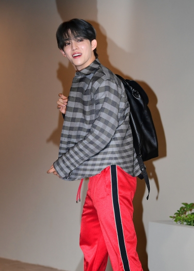 세븐틴 에스쿱스, 뒤돌아 보면 심쿵[TEN포토]