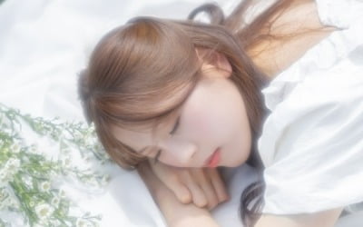 국민 첫사랑 느낌 '물씬'…어쿠스틱 듀오 여동생, 청순 비주얼 과시