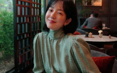 임수정, 누가 45세로 봐…독보적 청초한 분위기