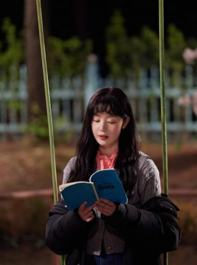 배우 다 됐어…한선화, 너덜너덜해진 대본 손에서 떼질 않네