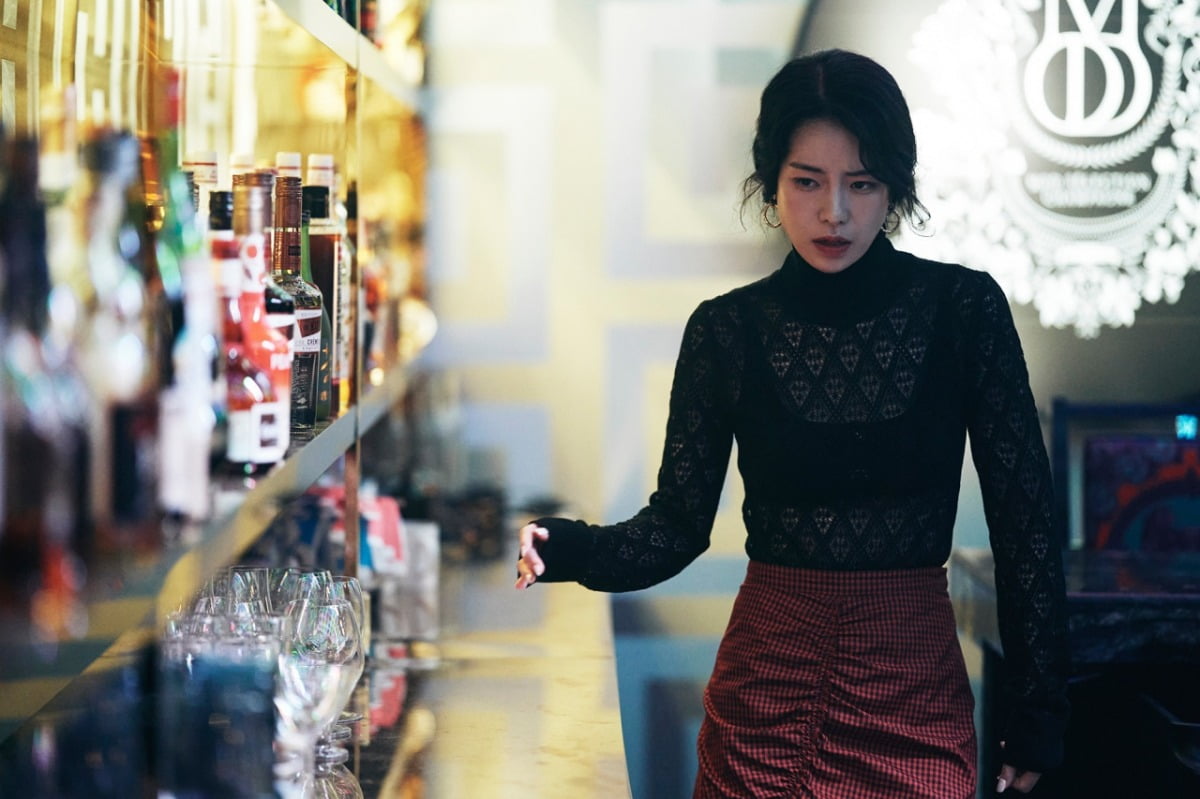 영화 '리볼버' 스틸./ 사진=플러스엠엔터테인먼트