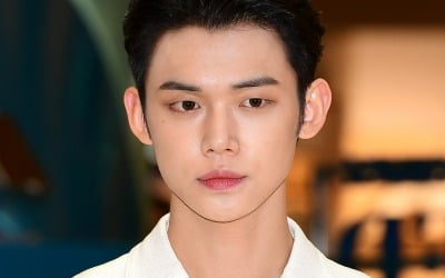 TXT 연준 "광복절 역사 의미 존중 못하고 부주의했다" 공식 사과 [전문]