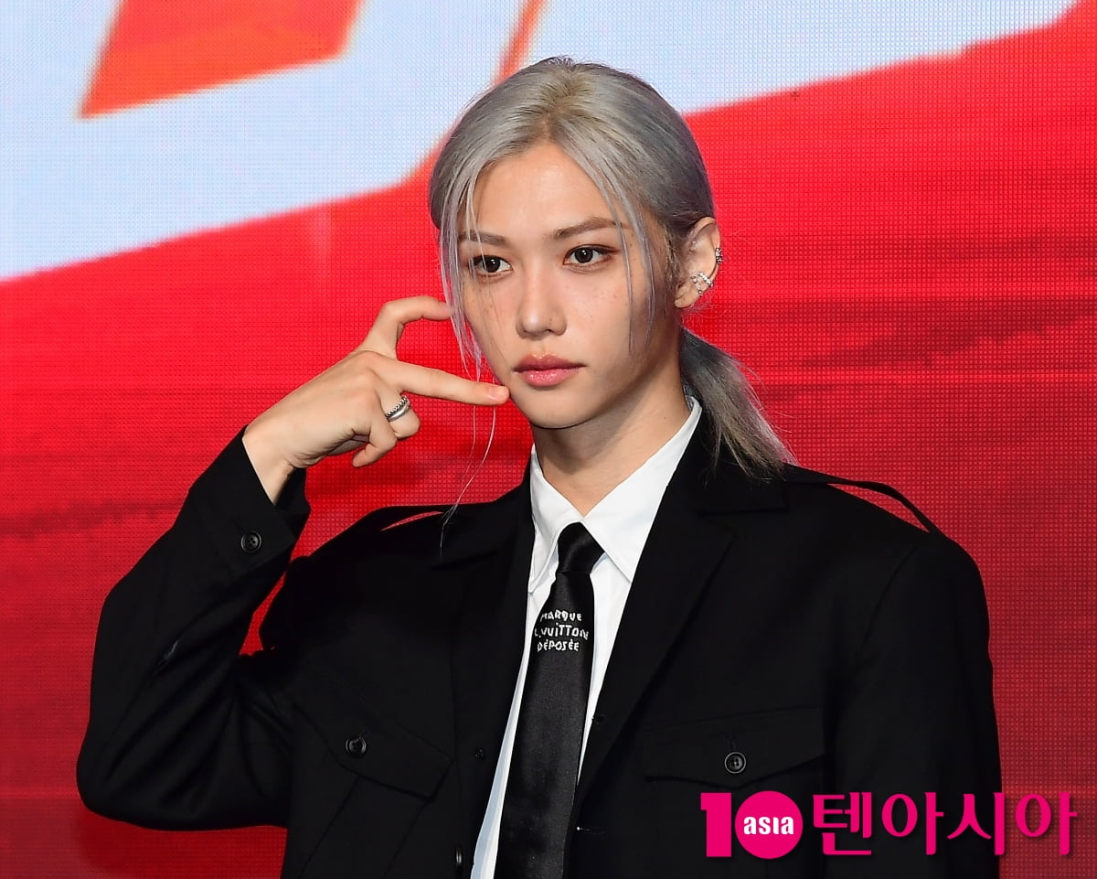 스트레이키즈 필릭스 "광복절에 일본 곡 언급 죄송, 부족한 역사 의식 반성" [전문]