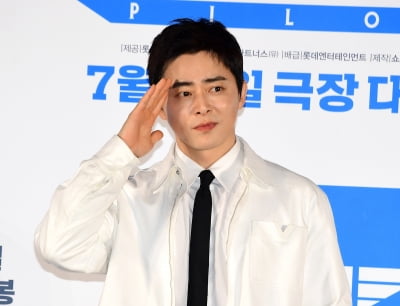 조정석, 겹경사 났네…'파일럿' 300만 돌파·'행복의 나라' 예매율 1위[TEN이슈]