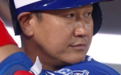 이대호, '사직구장 최다 홈런' 위엄 보여주나…높이 치솟은 공('최강야구')