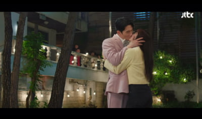 [종합] 엄태구♥한선화, 결혼 약속→꽉 닫힌 해피엔딩…"앞으로도 나랑 놀자" ('놀아주는 여자')