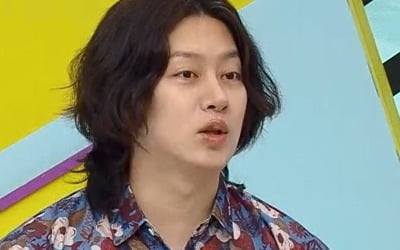 10kg 쪄도 김희철은 김희철이네…"승무원에게 연락처 받은 적 있어" ('힛트쏭')