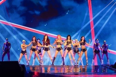 (G)I-DLE、破格演出から8千人合唱まで「パーフェクト」