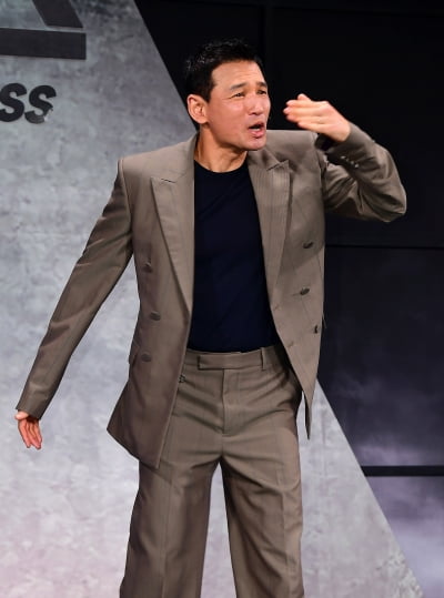 황정민, 딥키스 날리며~[TEN포토]