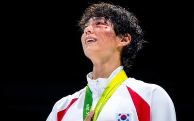 Park Bo-gum, who became the national boxing representative, won the finals